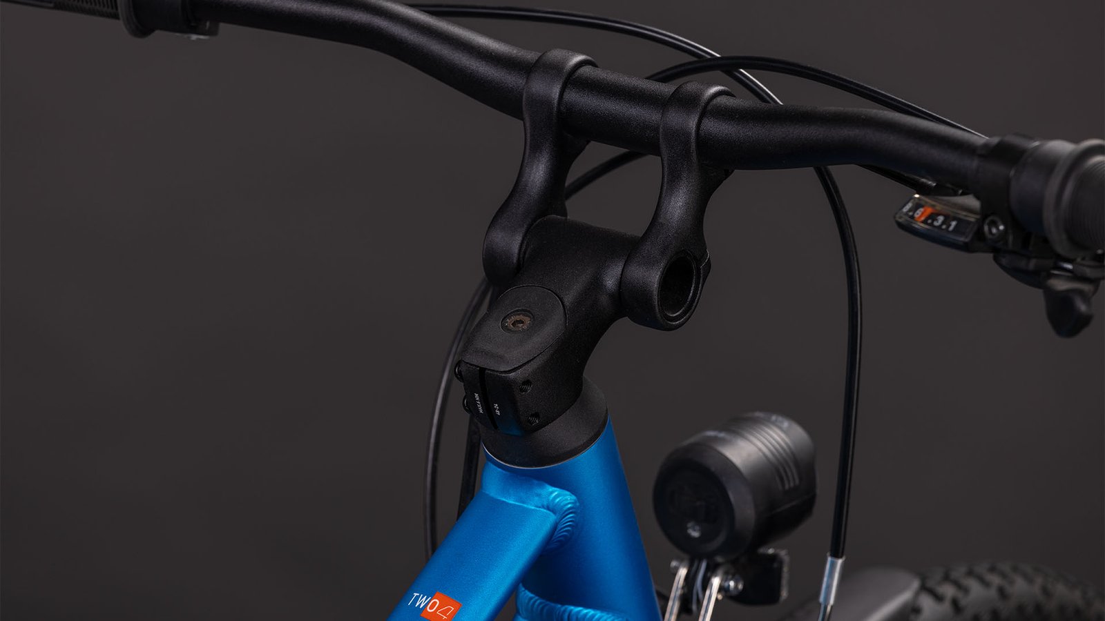 Cube Numove 240 FE topasblue´n´nebula
