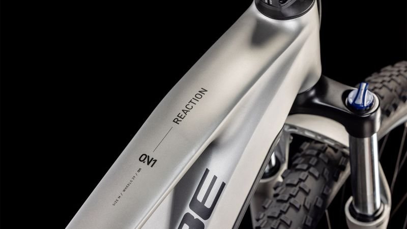 Cube Reaction Hybrid ONE 800 silver´n´black