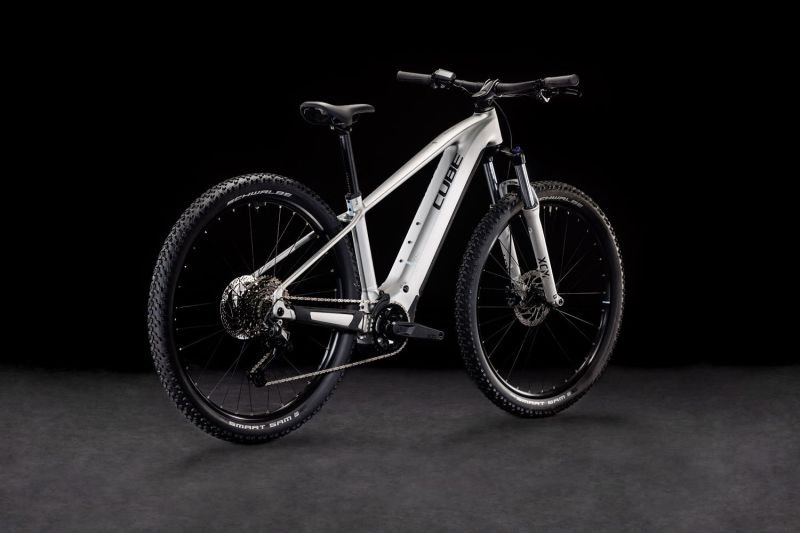 Cube Reaction Hybrid ONE 800 silver´n´black – Bild 6