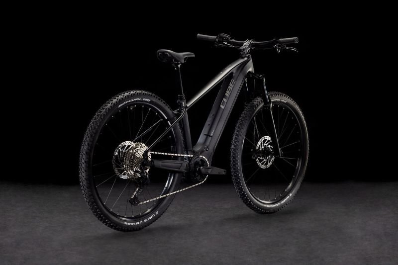 Cube Reaction Hybrid Race 800 black´n´metal – Bild 6