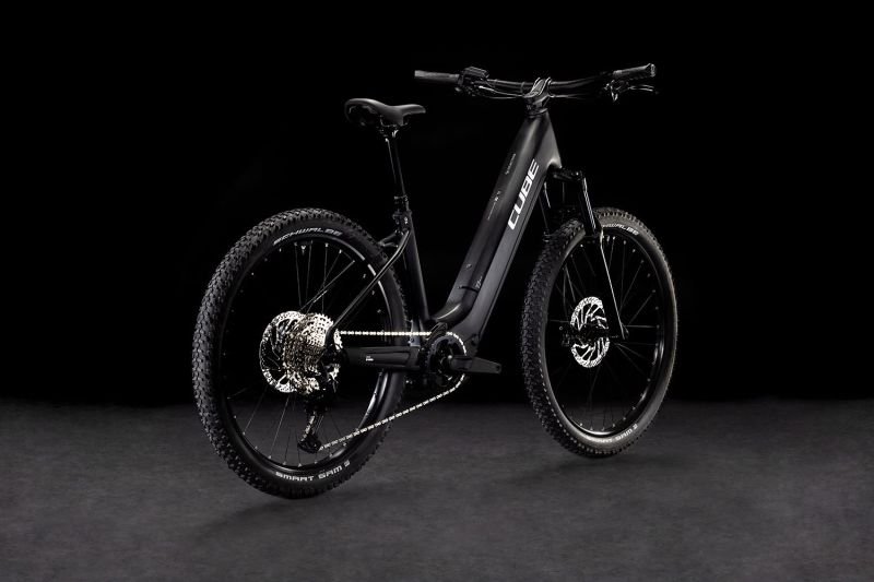 Cube Reaction Hybrid Race 800 Easy Entry black´n´metal – Bild 6